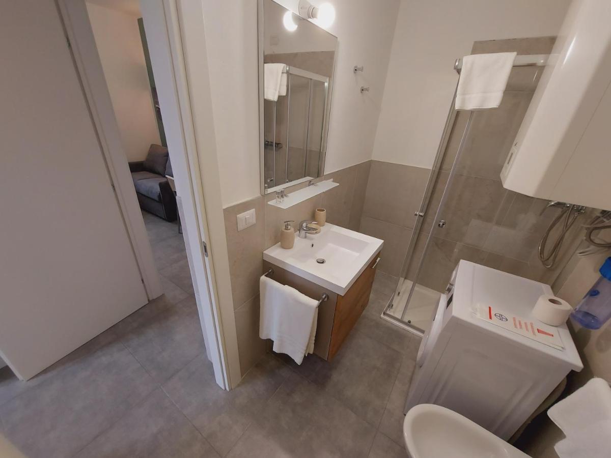 Residenza Delizia Camere & Appartamenti "Residenze Del Cuore" Verona Exterior foto